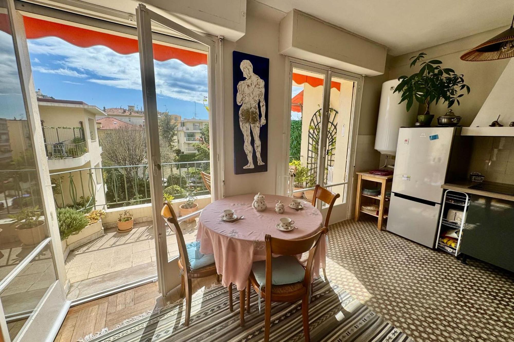 Apartment Beautiful T2 With Balcony Near Downtown Nizza